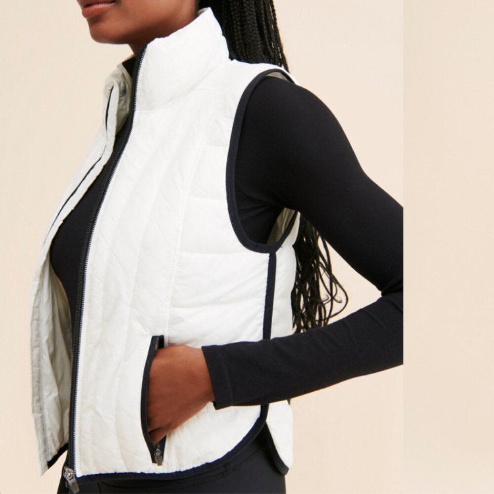 Free People Movement Run This Puffer Vest - White - Medium - NWT